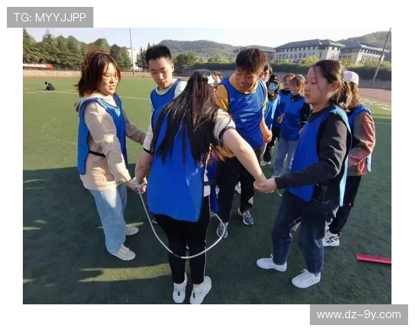 体验无障碍运动魅力探索蒙眼足球玩法与团队协作乐趣 体验无障碍运动魅力探索蒙眼足球玩法与团队协作乐趣